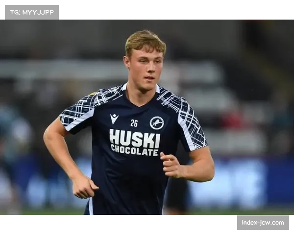 加布里埃尔因伤预计缺阵四周 枪手中卫位置迎来轮换挑战